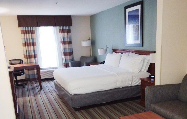 Holiday Inn Express & Suites Salamanca, An Ihg Hotel Εξωτερικό φωτογραφία
