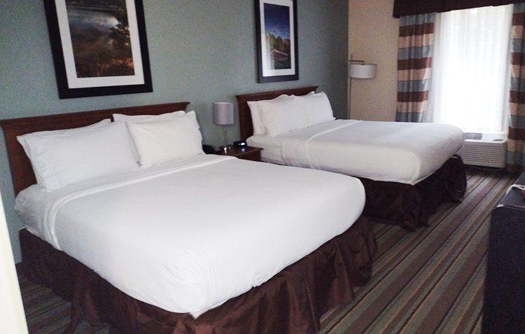 Holiday Inn Express & Suites Salamanca, An Ihg Hotel Εξωτερικό φωτογραφία
