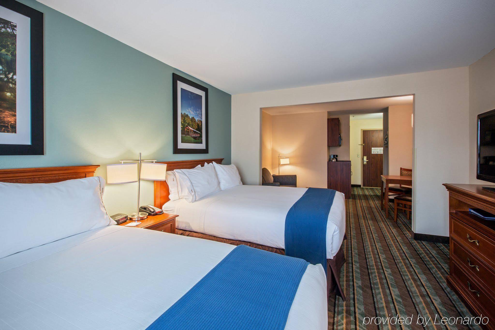 Holiday Inn Express & Suites Salamanca, An Ihg Hotel Εξωτερικό φωτογραφία