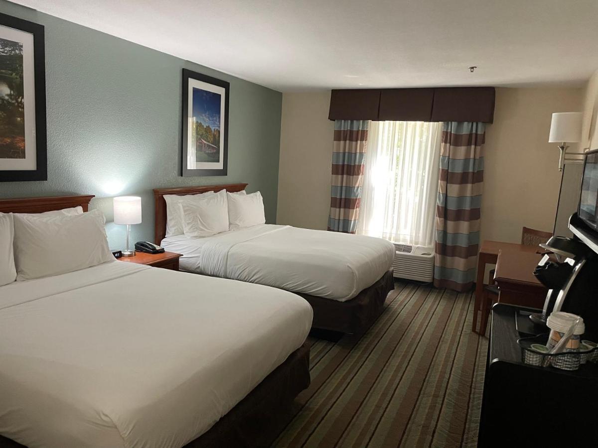 Holiday Inn Express & Suites Salamanca, An Ihg Hotel Εξωτερικό φωτογραφία